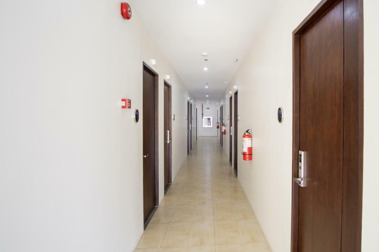 18 Suites Cebu Екстериор снимка